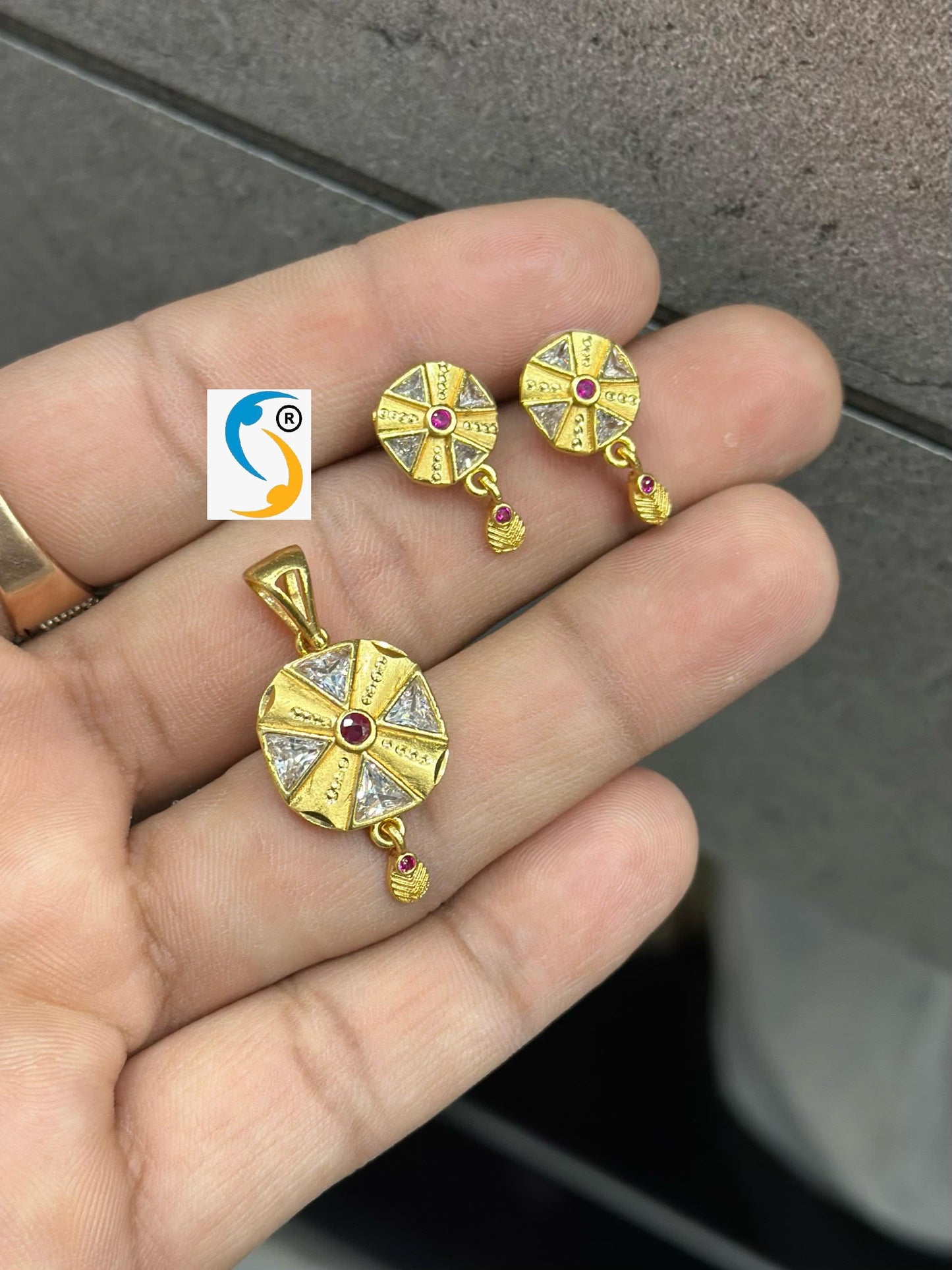 High Gold Plated Ad Diamond Studded Round Pendant With Earrings And Adjustable Ring For Women