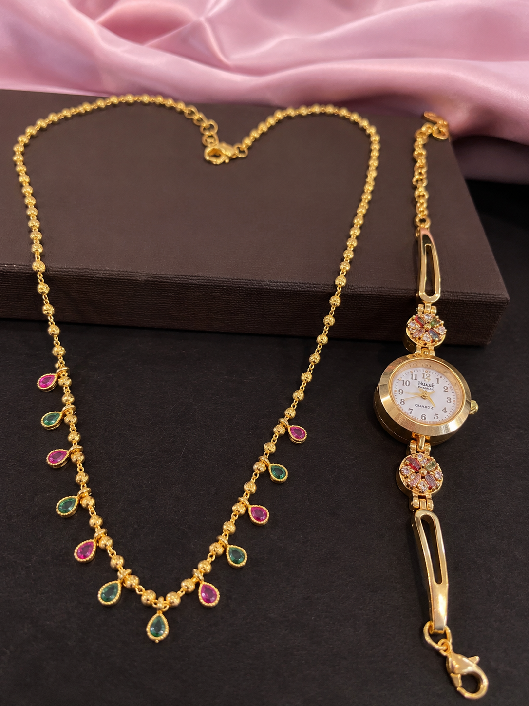 Elegant Gold-Plated Floral Stone Bracelet Watch for Women