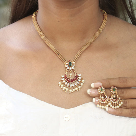 High Gold Plated Classic Designer Woman'S Necklace For Ethnic Wear Outfits