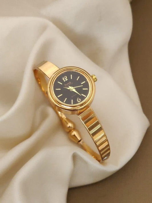 Premium Quality High Gold Plated Adjustable Daily Wear Wrist Watch