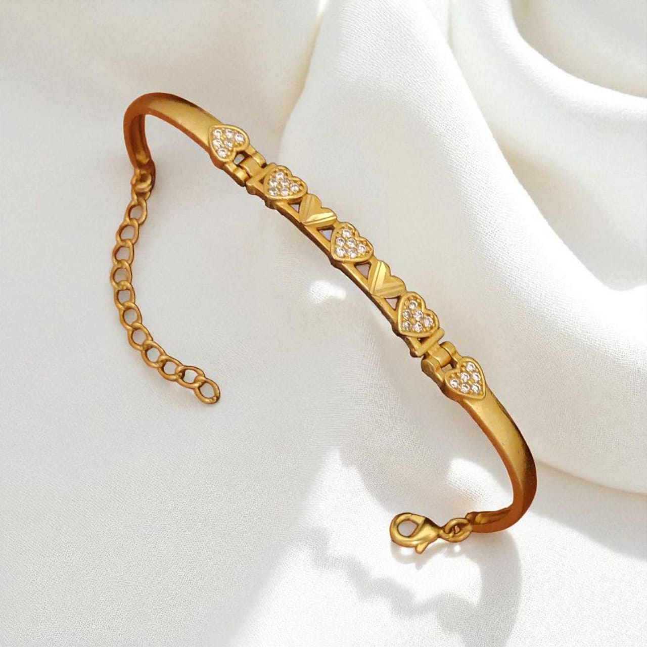 Gold Plated Ad Diamond Studded Fancy Forming Bracelet