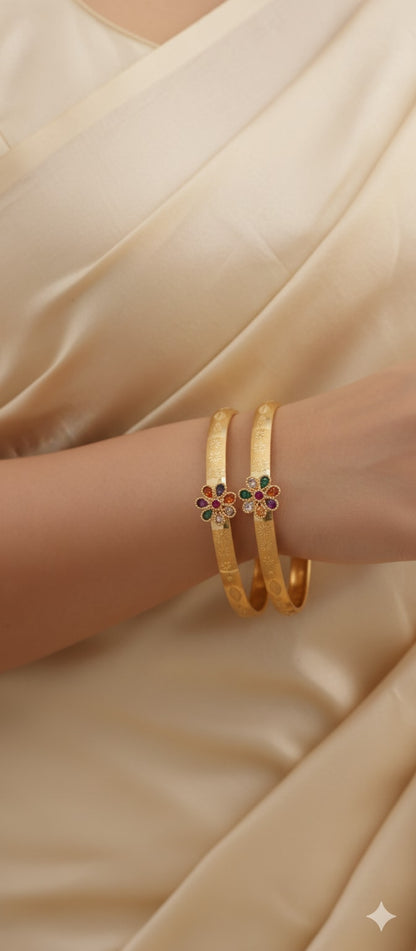 Square Pendant Set With Ad Diamond Studding And Adjustable Kadli