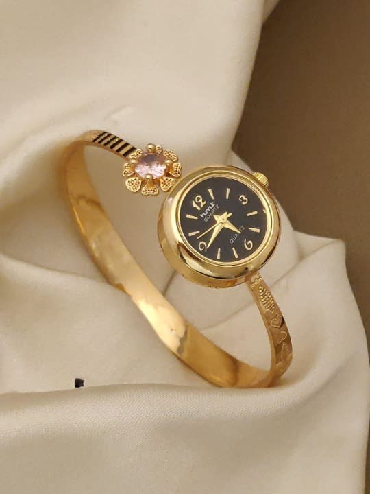 High Gold Plated AD Diamond Adjustable Watch for Women