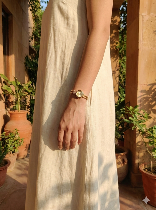 Stylish Gold-Tone Free Size Brass Women’s Watch Bracelet