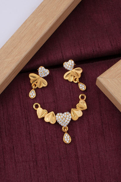 Elegant Floral Design Micro Gold Plated Ad Pendant Set