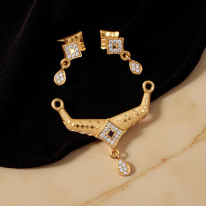 Elegant Floral Design Micro Gold Plated Ad Pendant Set