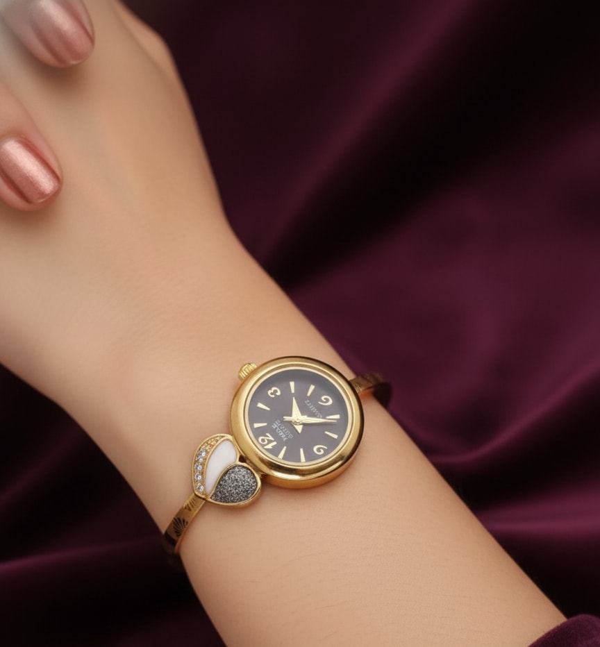 Stylish High Gold Plated Ad Diamond Heart Design Adjustable Bangle Wrist Watch For Women