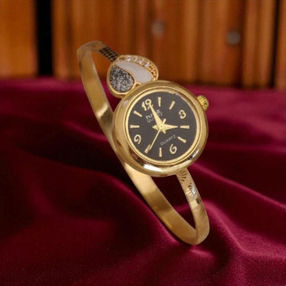 Stylish High Gold Plated Ad Diamond Heart Design Adjustable Bangle Wrist Watch For Women