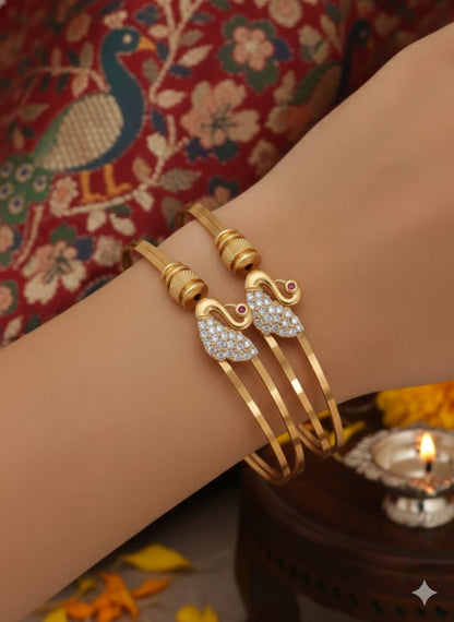 High Gold Plated Floral Ad Diamond Studded Adjustable Kadli