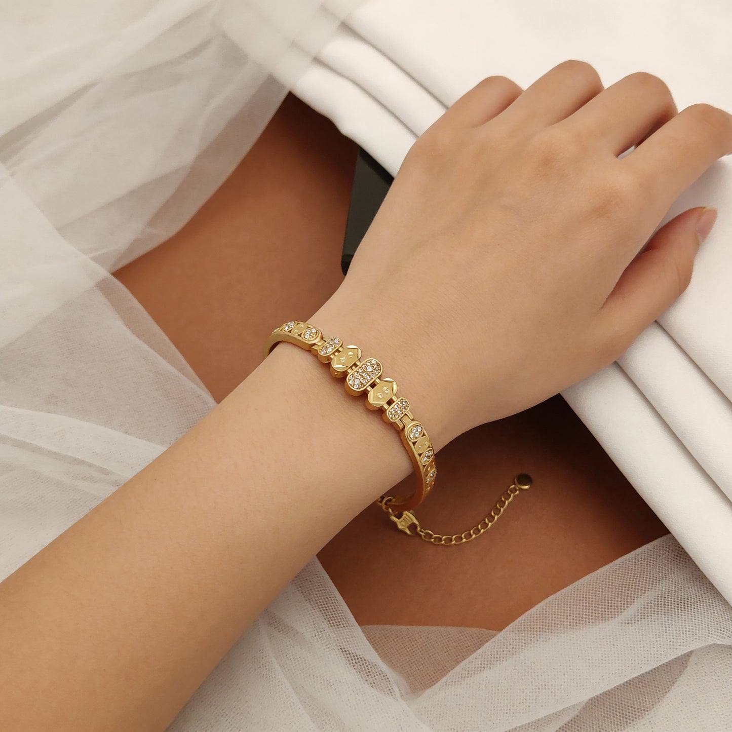 Micro Gold Plated AD Diamond Studded Fancy Designer Adjustable Bracelet