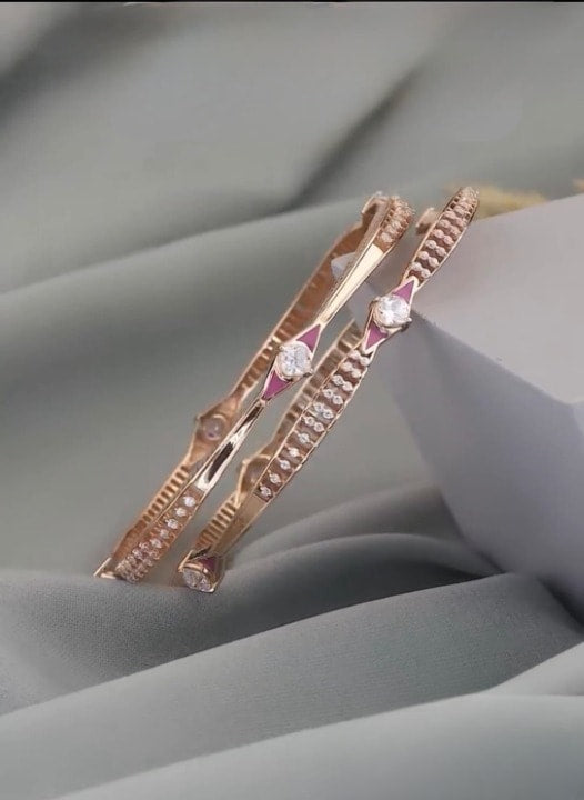 Rose Gold Plated Ad Diamond Studded Fancy Square-Round Bangle Set