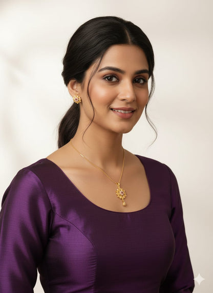 High Gold Plated Antique Circular Pendant Necklace Set With Earrings