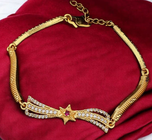 Micro Gold Plated Ad Diamond Studded Fancy Flower Bracelet