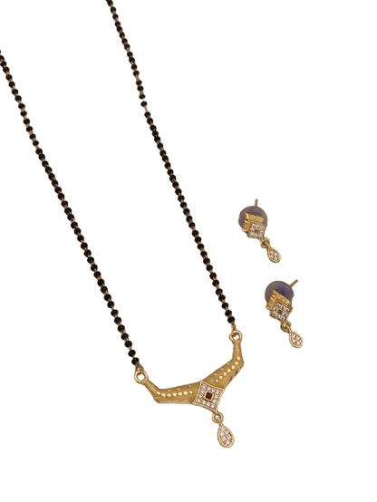 Forming Ad Diamond High Gold Plated Square Mangalsutra   3 Months Guarantee