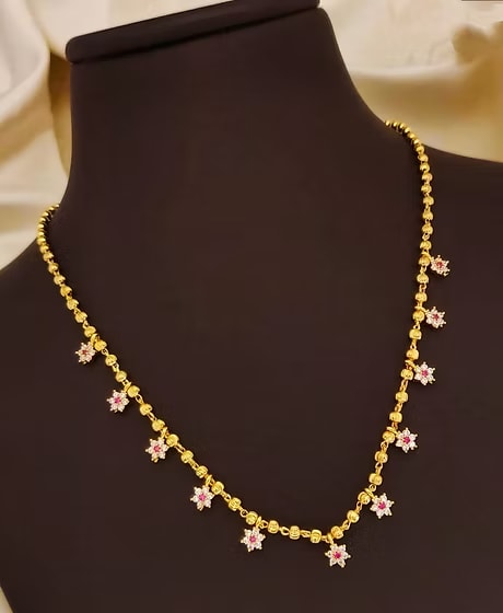 High Gold Plated Ad Diamond Studded Daily Wear Flower Chain