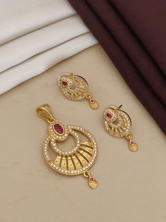 high gold plated ad diamond studed facy moon pendent set
