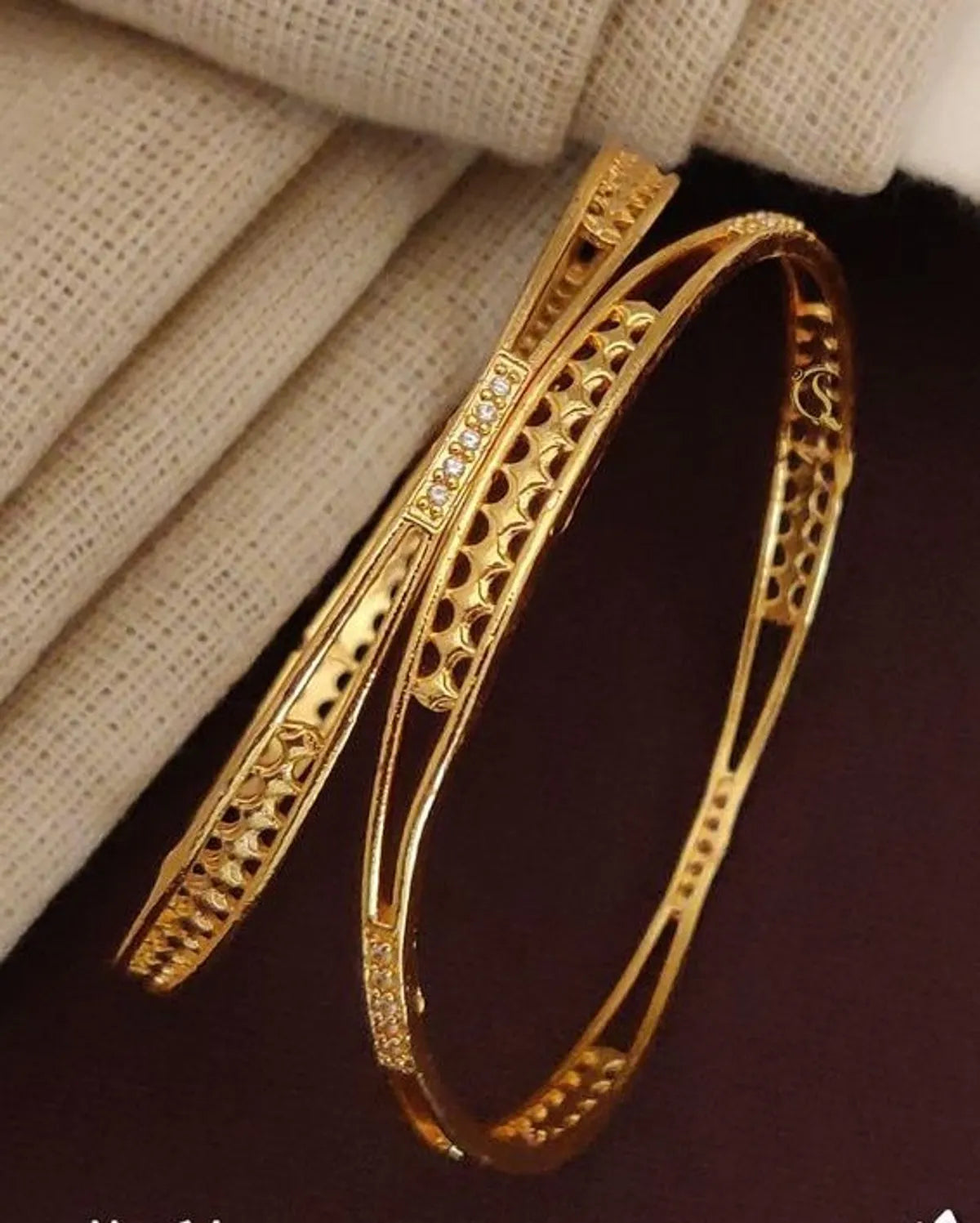 Micro Gold Plated Ad Diamond Casual Wear 2 Pcs Fancy Bangle For Women