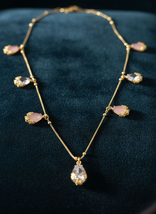 Elegant Dual-Tone Teardrop And Pendant Chain