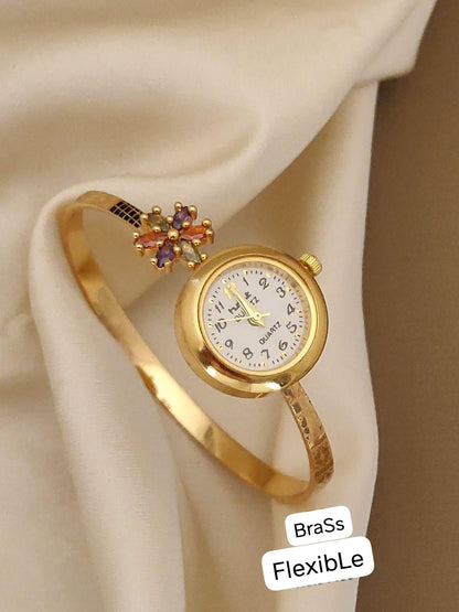 Stylish Gold-Tone Free Size Brass Women’S Watch Bracelet