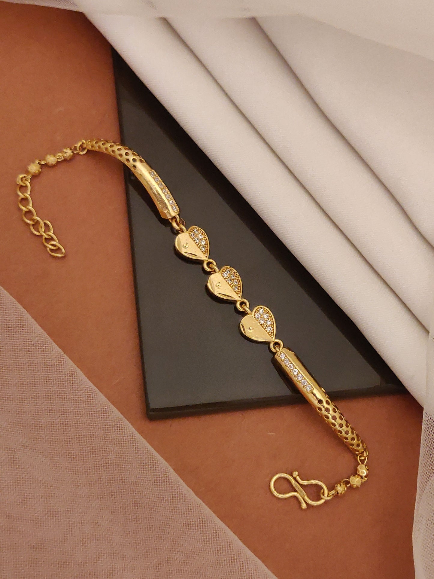 Micro Gold Plated And Diamond Studded Fancy Heart Charm Bracelet