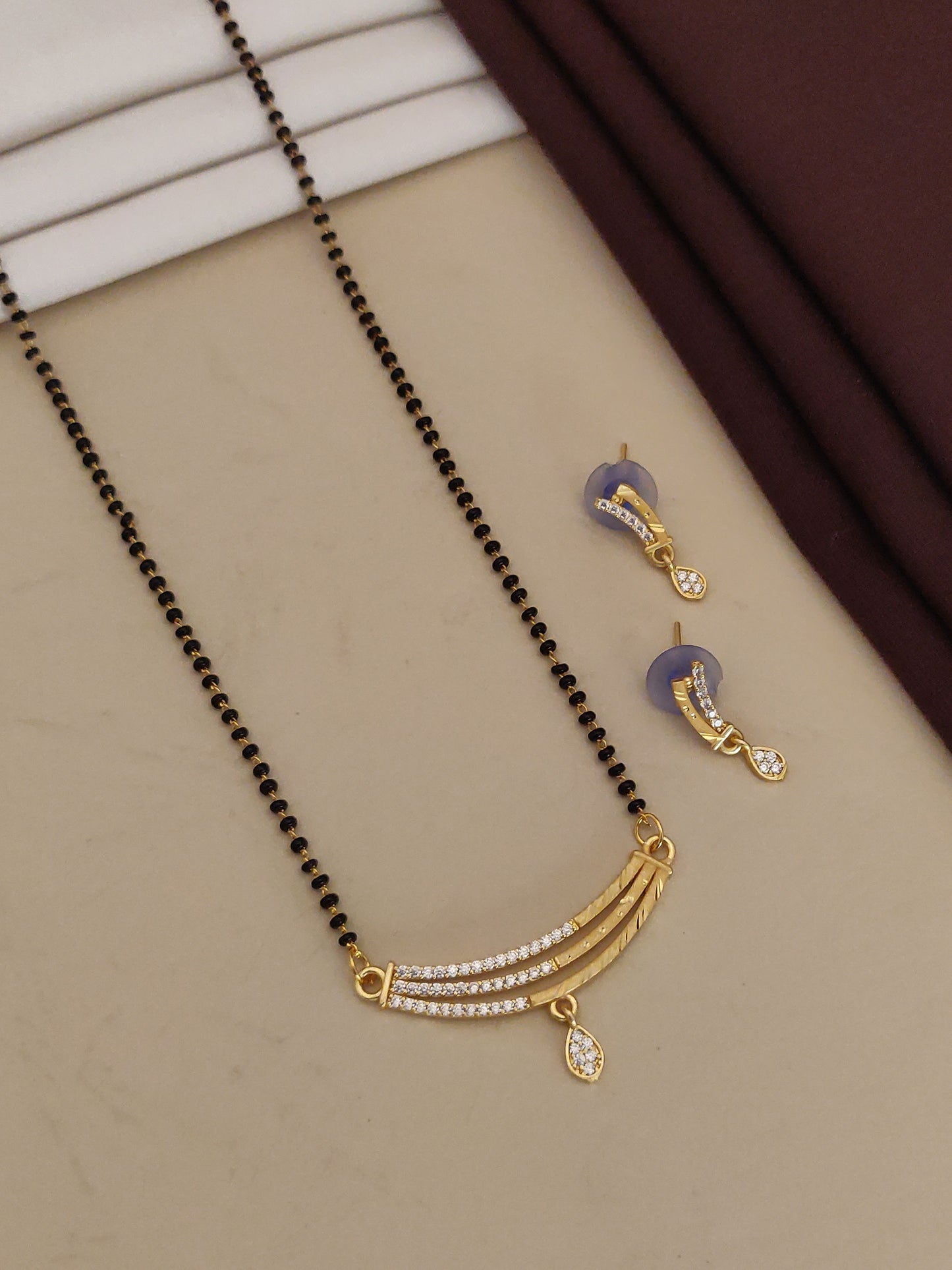 Forming And Diamond High Gold Plated 3 Line Mangalsutra