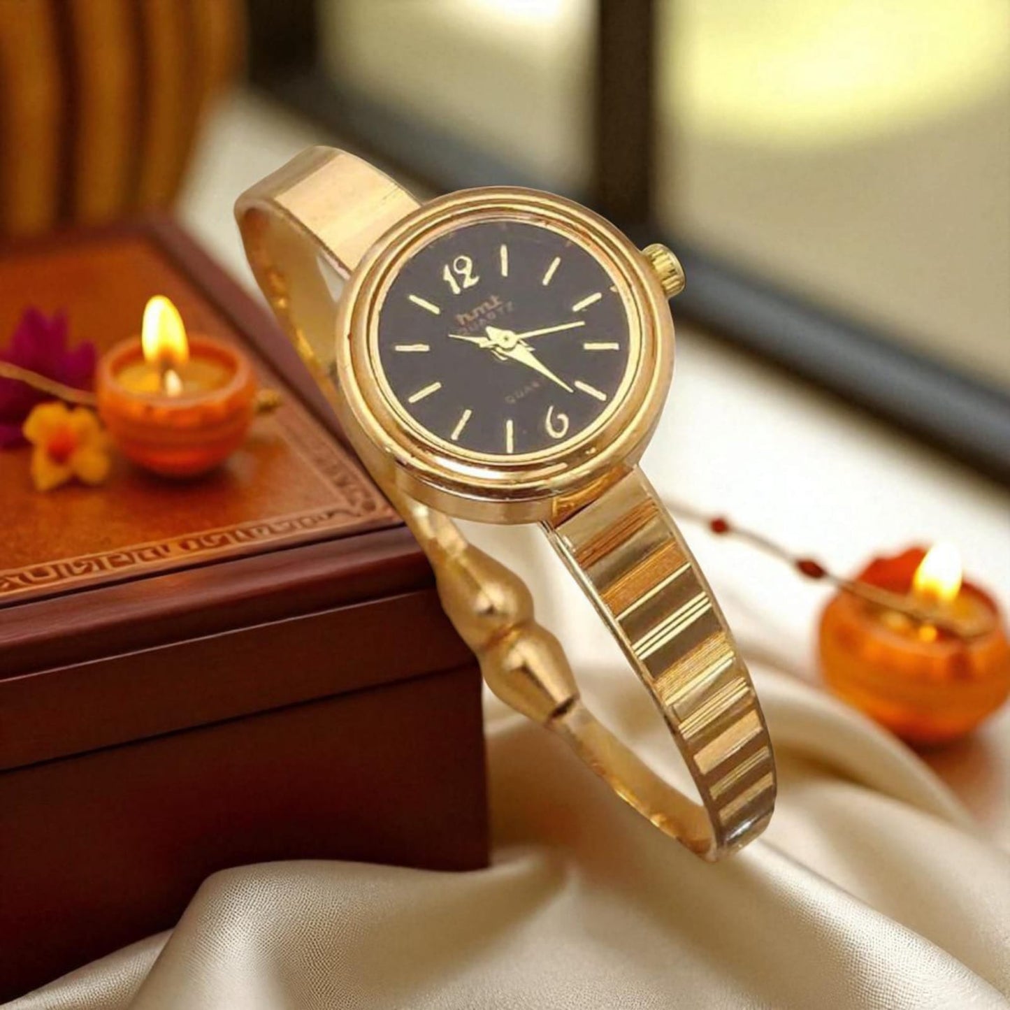 Premium Quality High Gold Plated Adjustable Daily Wear Wrist Watch