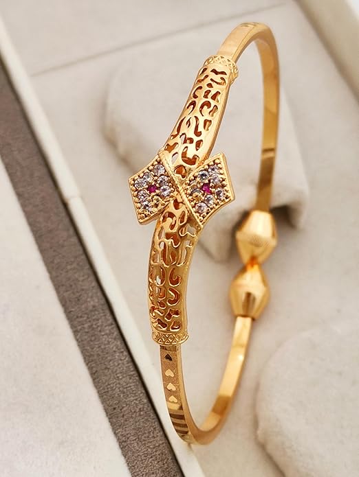 A Stunning High Gold Plated Ad Diamond Trinagle Shape Adjustble Bangle For Women